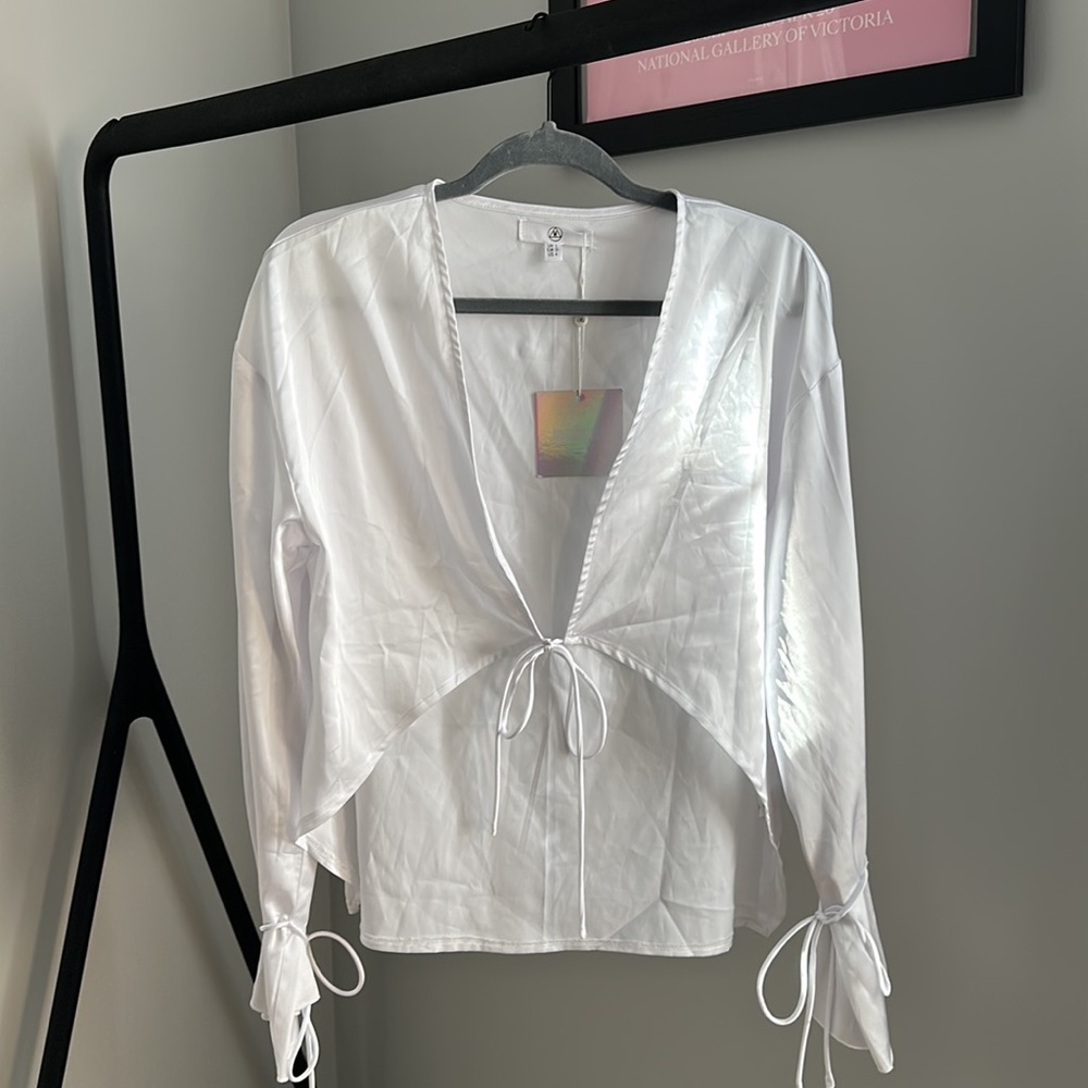 Missguided White Satin Tie Detail Dip Back Blouse Size 4